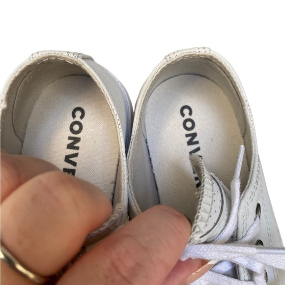 Converse Platform Faux Leather Sneakers I Size: 5 - Picture 11 of 13